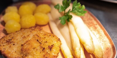 Spargelschmaus<br>an Muttertag und Pfingstsonntag<br>&nbsp;